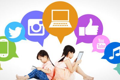 Dạy trẻ dùng mạng xã hội