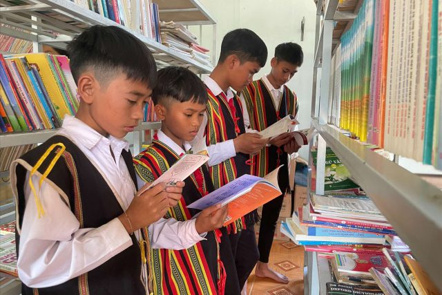 Nâng cao chất lượng giáo dục học sinh dân tộc Brâu và Rơ Măm