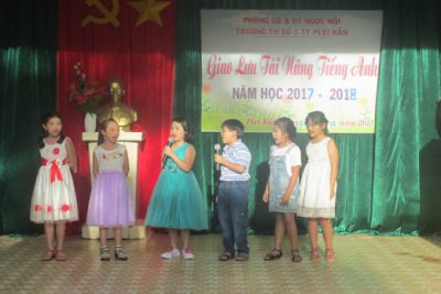 Trường Tiểu học Số 1 Thị trấn Plei Kần tổ chức giao lưu tài năng tiếng Anh năm học 2017-2018