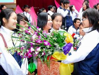 04 cán bộ quản lý, giáo viên huyện Ngọc Hồi được Sở GDĐT khen thưởng nhân dịp kỉ niệm 35 năm ngày Nhà giáo Việt Nam 20/11/2017