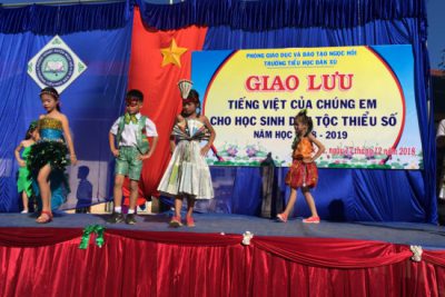 Học sinh DTTS Giao lưu Tiếng Việt của chúng em