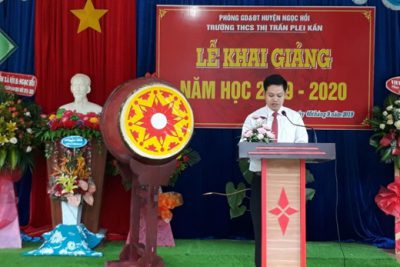 Trường THCS Thị trấn Plei Kần khai giảng năm học mới