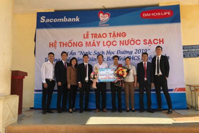 Trường PTDTBT THCS Ngô Quyền nhận bàn giao hệ thống máy lọc nước sạch học đường