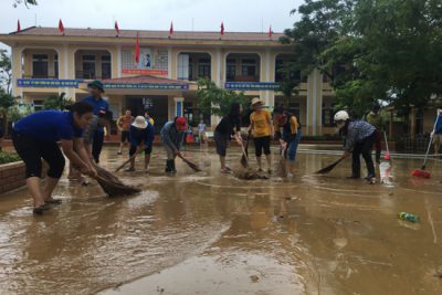 Phòng GDĐT chỉ đạo về đề phòng thiệt hại do mưa to, gió lớn và thực hiện các biện pháp đảm bảo an toàn trường học trong mùa mưa bão