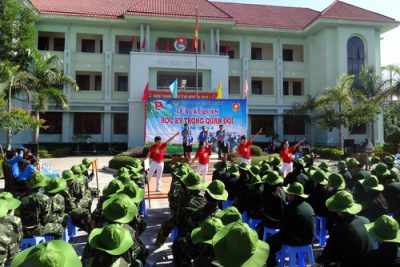 Kon Tum: Chương trình “Học kỳ trong Quân đội” và chương trình “Học làm chiến sỹ công an” năm 2019